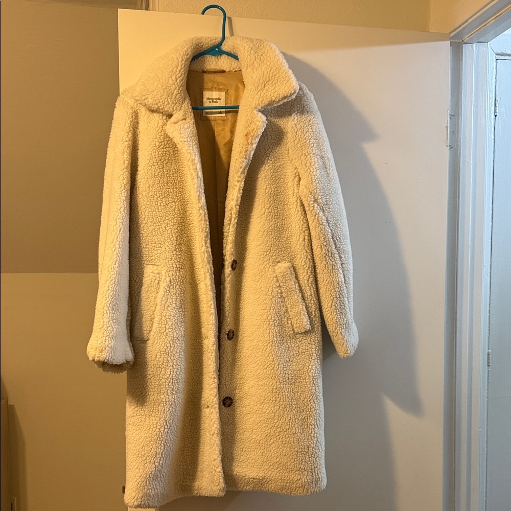 Abercrombie & Fitch Cream Teddy Jacket